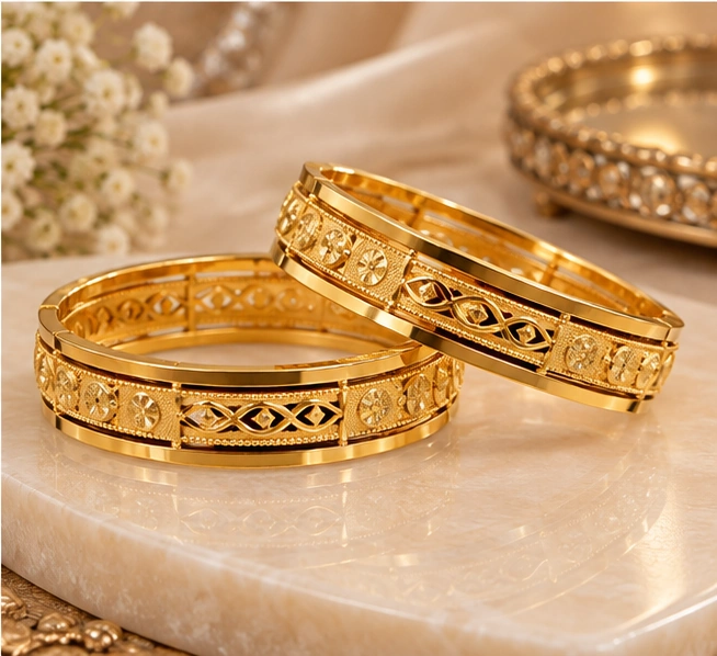 Royal Bangle 002 view 2